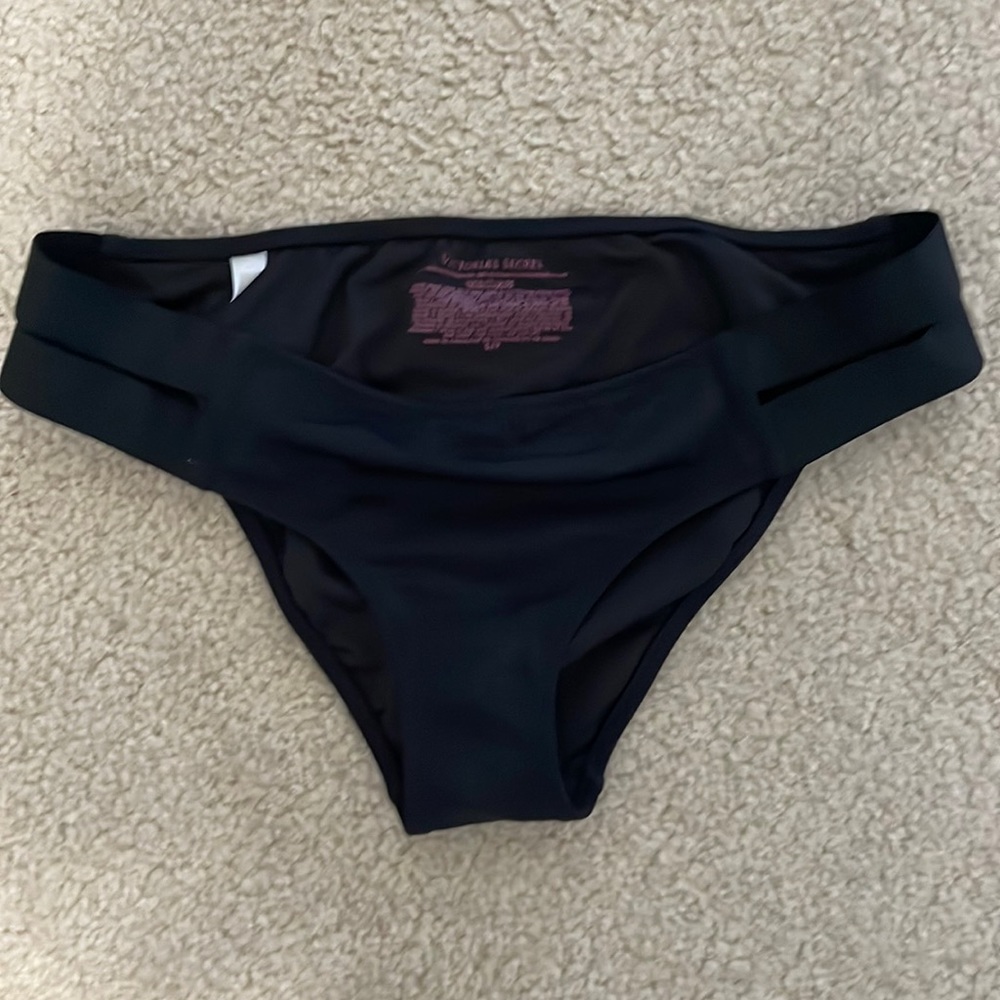 Excellent Condition! Victoria’s Secret Bikini Bottom, Size Small